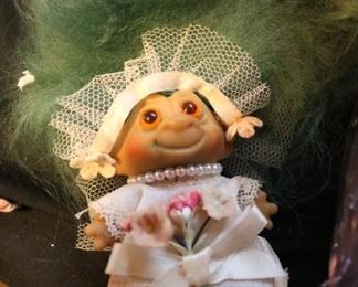 Vintage Bride Troll