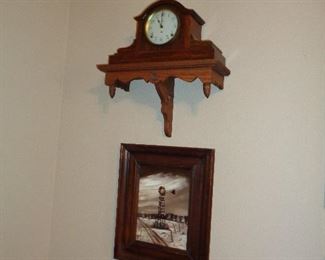 wall décor & mantle clock