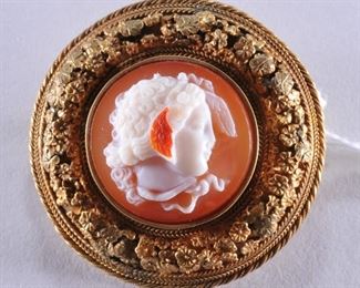 Castellani Agate Brooch