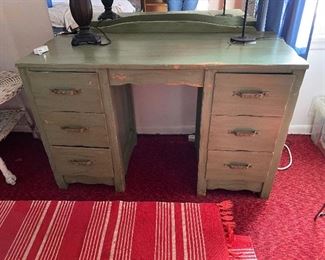 vintage painted desk/dresser
