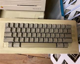 Vintage Apple Macintosh keyboard