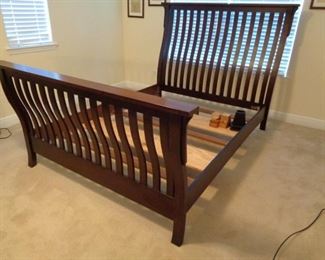 Beautiful sleigh bed