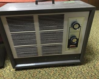 Markel 220volt electric heater.  We have 2 (yes, they have been tested and work quite well)