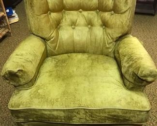 LA-z-boy swivel rocker.  In great shape 