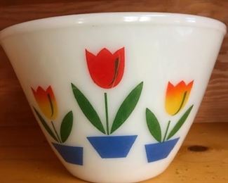 vintage Fire King 8.5" bowl