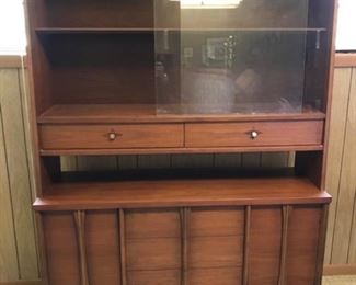 Bassett mid-century china cabinet.  2 drawers below sliding glass display area, 3 drawers & 2 door storage areas