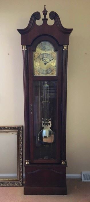 Grandfather/Grandmother Clock