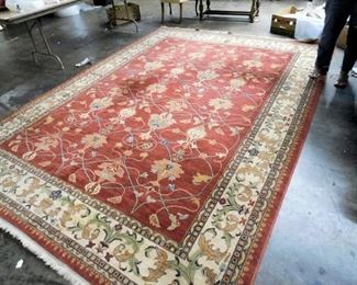100% wool rug. 8' x 11'