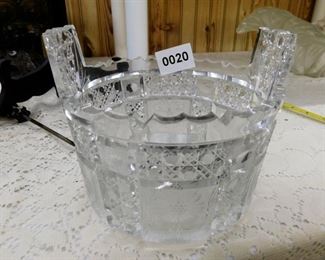 VINTAGE CUT GLASS ICE TUB