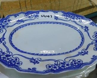 ROYAL DOULTON BLUE & WHITE PLATTER