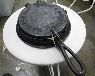 CAST IRON WAFFLE IRON MADE BY WRIGHT & BIRDGEFORD