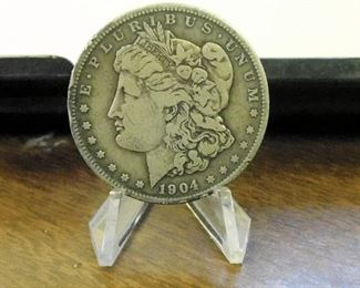 1904 MORGAN SILVER DOLLAR NO MINT MARK