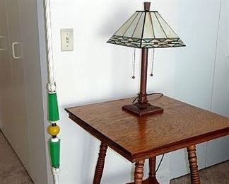 Oak Parlor Table, Vintage Floor & Table Lamps