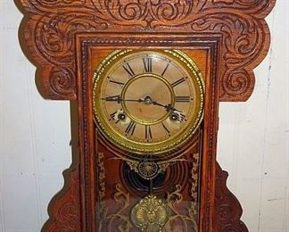 Oak Gingerbread Clock