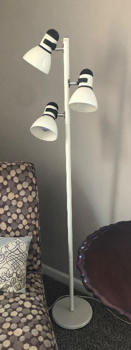 Floor lamp