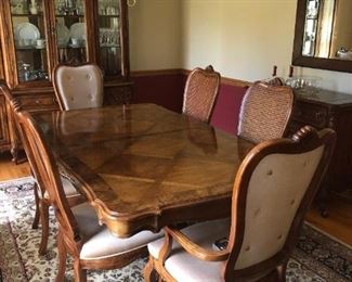 Bernhardt dining room table