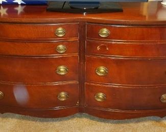Duncan Phfye style Dresser