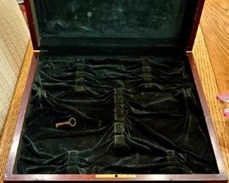 Lined box for silverware