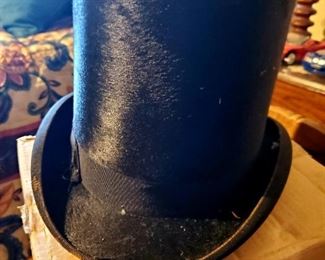 Top Hat