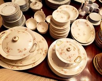 David Haviland China Pink Spray
