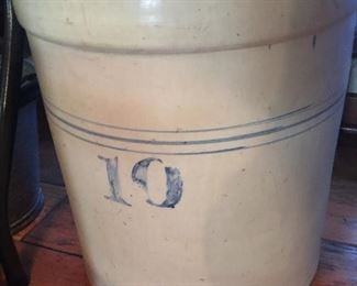 10 gallon crock