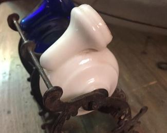 Ink wells on stand