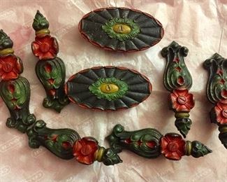 Window curtain folk cast iron finials