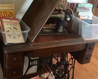 SInger treadle machine
