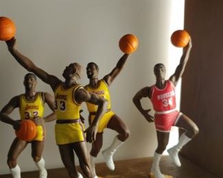 Basketball figurines