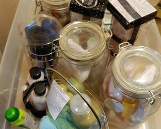 Bath gift sets