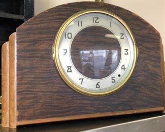 Vtg Clock