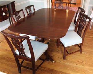 You can have this beautiful HICKORY WHITE CO. dining table with Chippendale chairs in time for the holidays!  Measures:  46"W X 72"L, with 2- 22" x 46" leaves, total length 116"