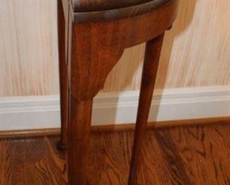 27 3/4" H x 34" W x 17" D folded, open 34" round