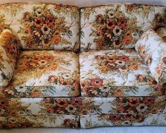 Broyhill Fall Floral 2 Cushion Loveseat - 64 in.long - matches Lot #2212