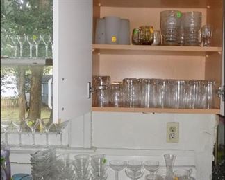 Antique, Midcentury and Vintage Glassware.