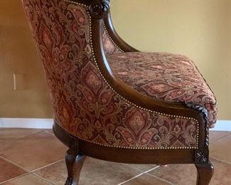 #1 Taylor King Round Back Chair Carved wood/Fabric 43x41x42in HxWxD