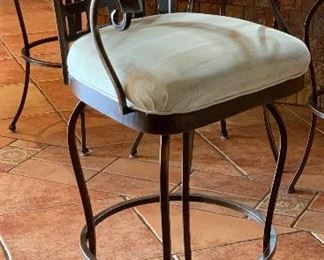 4 Counter Height Swivel Barr Stools/Chairs 47x21x18in seat: 32in HxWxD