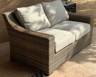 All Weather Wicker Loveseat/Sofa 35x59x36in HxWxD