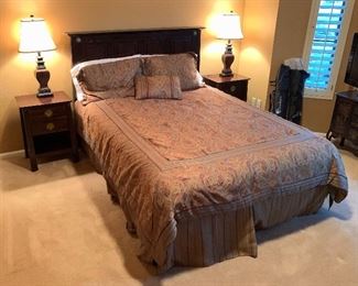 Pier 1 Queen Bed Shanghai Espresso 48x62x86in HxWxD