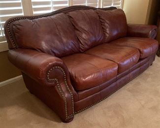 Leather Nailhead Sofa/Couch 39x89x40in HxWxD