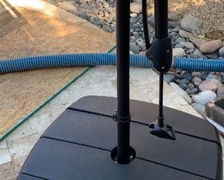 Treasure Garden Obravia Cantilever Umbrella AG19