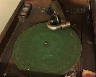 Victrola and it works