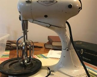 vintage 1950's Hamilton Beach Mixer
