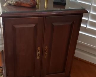 17 Office Furniture Cabinet