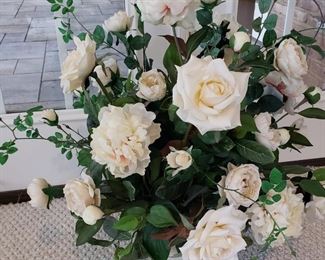 36 Flower Arrangement