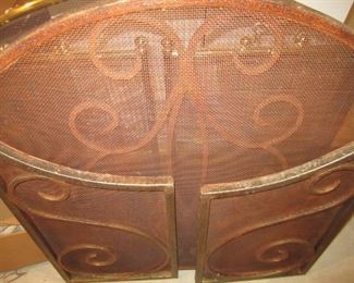 FIREPLACE SCREEN
