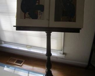 MUSIC STAND