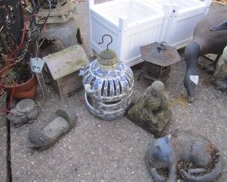 GARDEN ITEMS