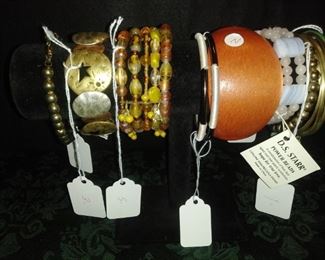 Large assortment of woman’s jewelry
