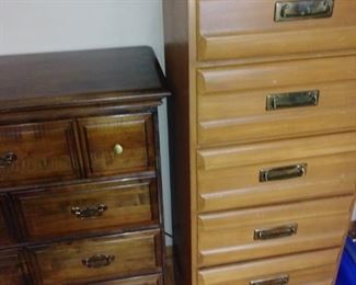 chests of drawers